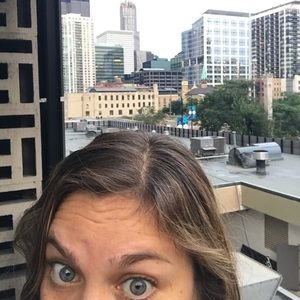 Meet your Posher, Anna